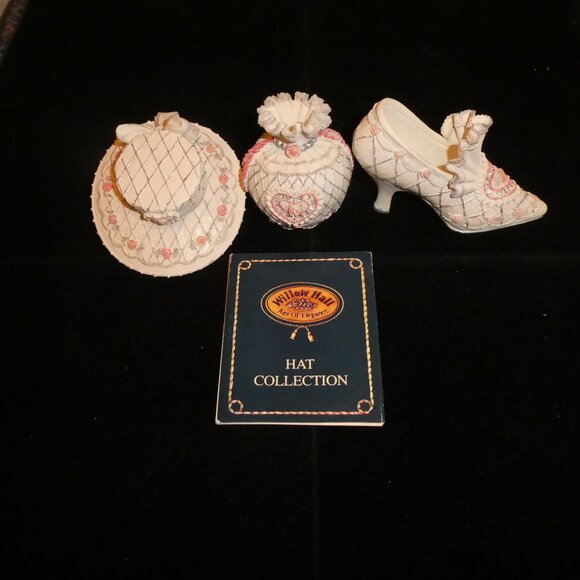 Collectible Willow Hall - The Bride 4 Piece Set: Hat, Shoe, Purse & Hat Stand - Picture 6 of 13